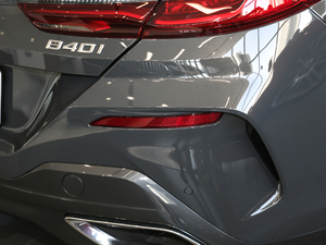 2019840i xDrive TI܇ M\b ^