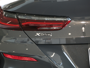 2019840i xDrive TI܇ M\(yn)(dng)b (x)(ji)^