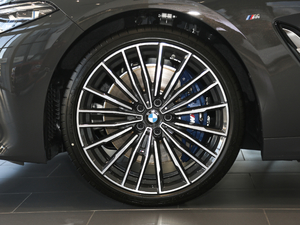 2019840i xDrive TI܇ M\b ݆Ȧ