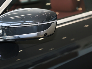 2019840i xDrive TI܇ M\(yn)(dng)b (x)(ji)^