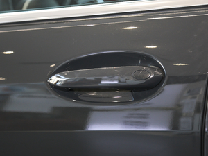 2019840i xDrive TI܇ M\(yn)(dng)b (x)(ji)^