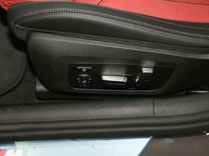 2019840i xDrive T(mn)I܇(ch) M\(yn)(dng)b {{(dio)(ji)