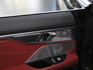 2019840i xDrive TI܇ M\b g