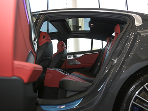 2019840i xDrive TI܇ M\b ſg