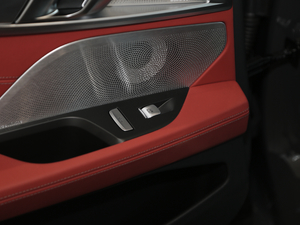 2019840i xDrive TI܇ M\b п؅^