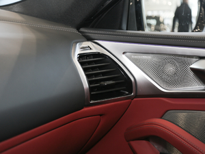 2019840i xDrive T(mn)I܇(ch) M\(yn)(dng)b п؅^(q)