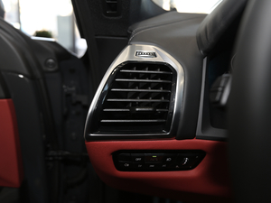 2019840i xDrive T(mn)I܇(ch) M\(yn)(dng)b п؅^(q)