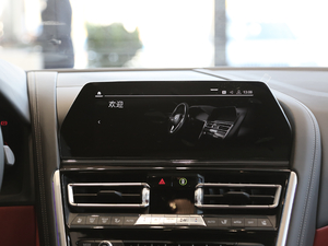 2019840i xDrive TI܇ M\b п_@ʾ