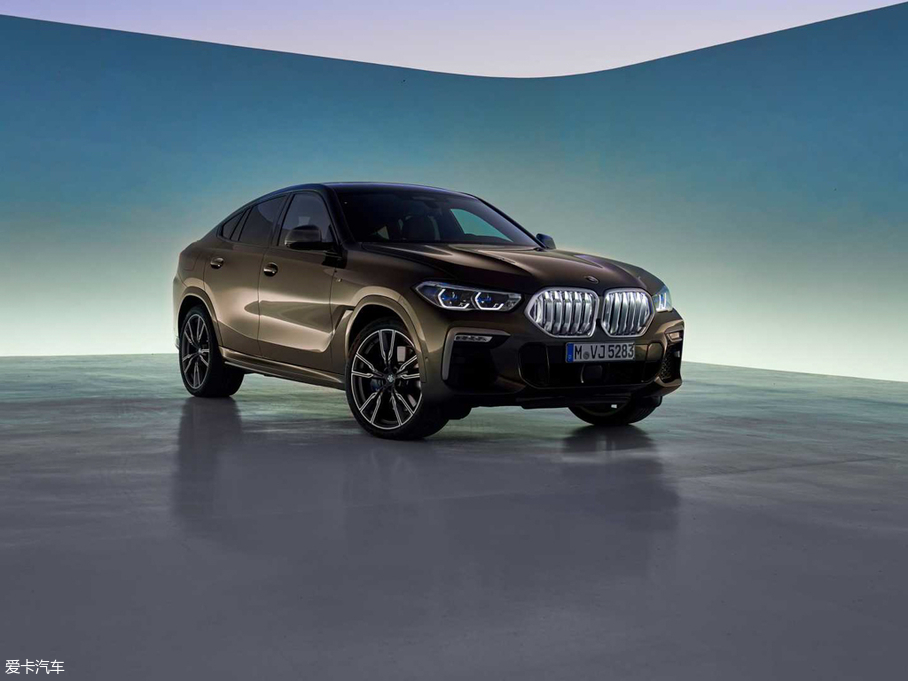 2020��RX6 M50i