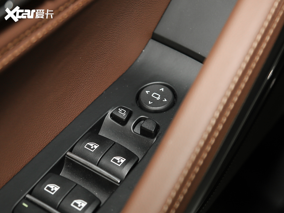 2020RX6 xDrive40i  M\b