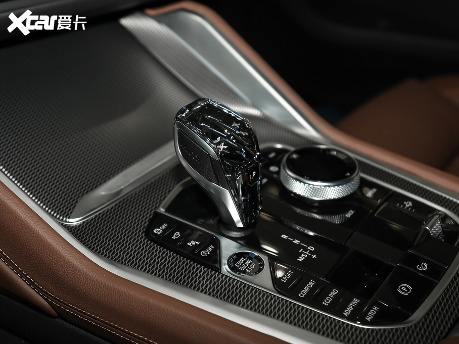 2020RX6 xDrive40i  M\b