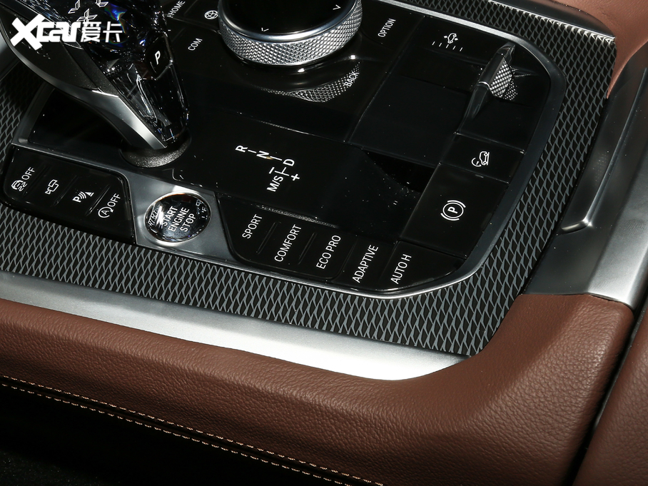 2020RX6 xDrive40i  M\b