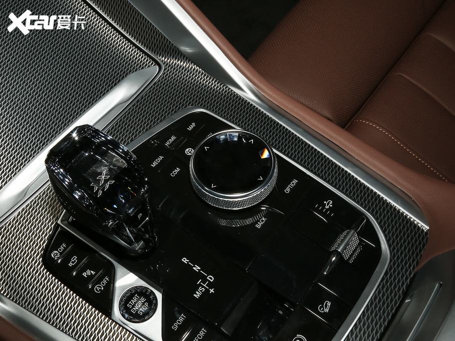 2020RX6 xDrive40i  M\b