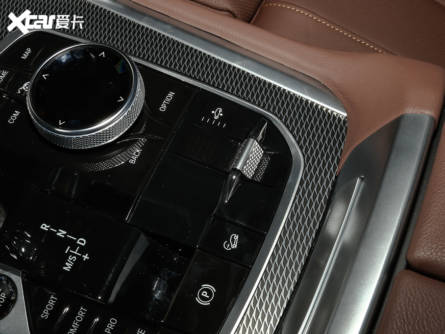 2020RX6 xDrive40i  M\(yn)b