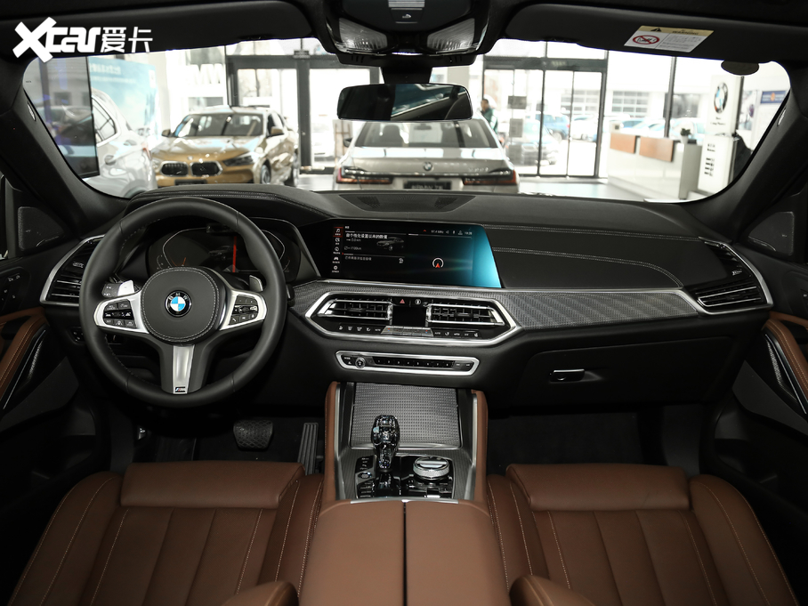 2020RX6 xDrive40i  M\b