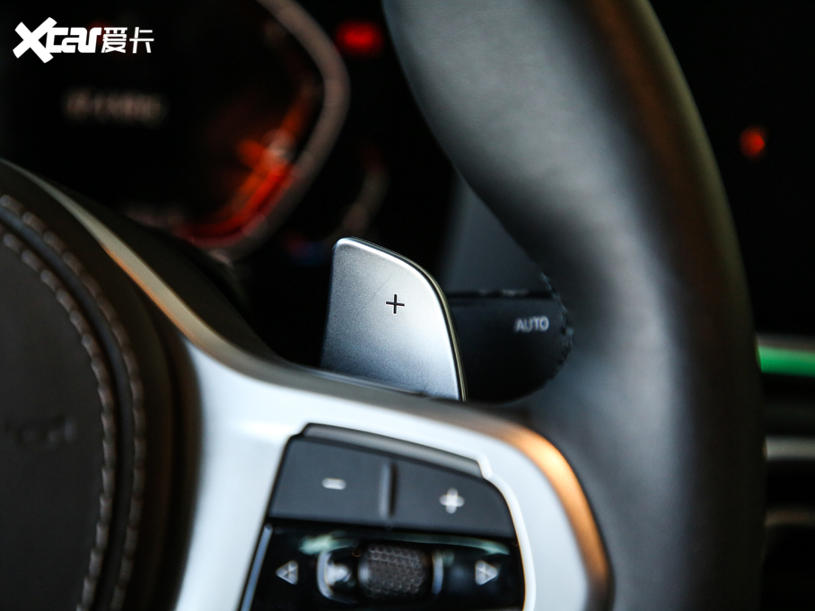 2020RX6 xDrive40i  M\b