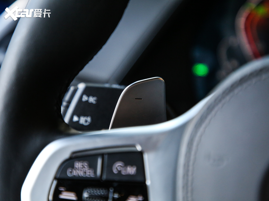 2020RX6 xDrive40i  M\b