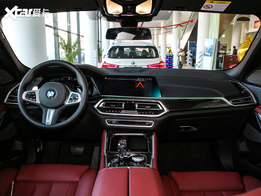 2020RX6 xDrive40i  M\b