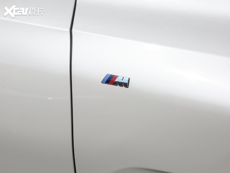 2020RX6 xDrive40i M\b