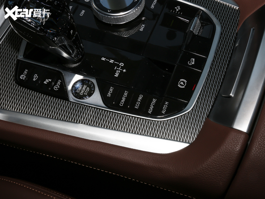 2020RX6 xDrive40i M\b