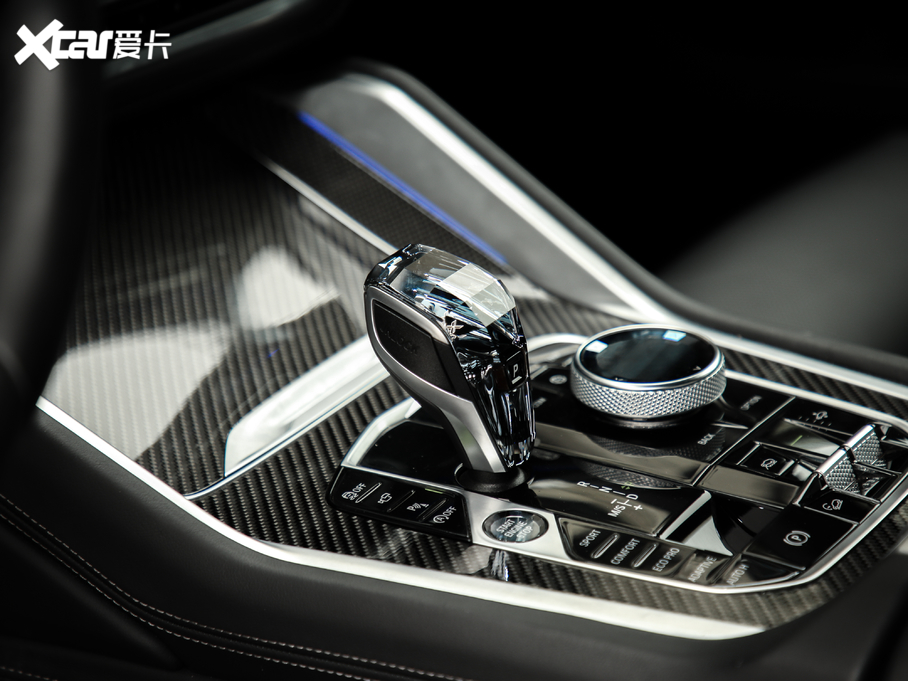 2020RX6 xDrive40i  M\b