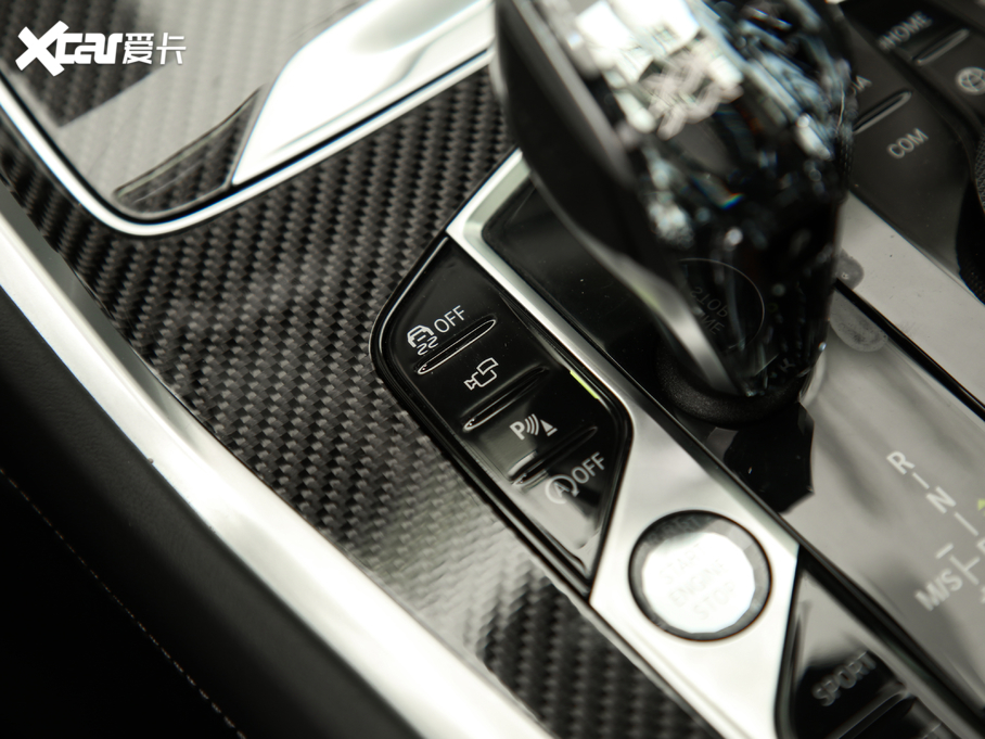 2020RX6 xDrive40i  M\b