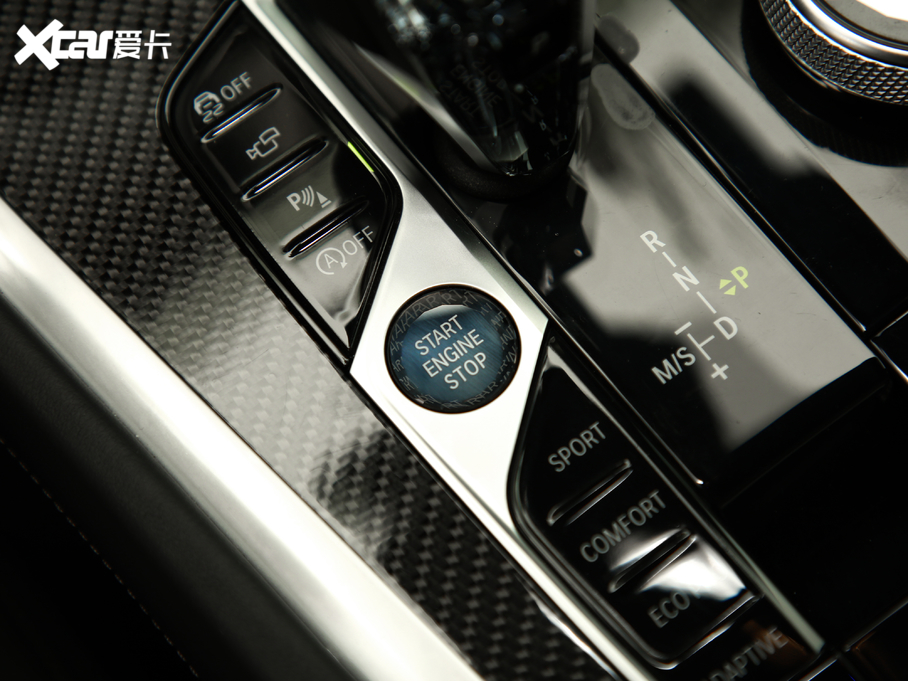 2020RX6 xDrive40i  M\b