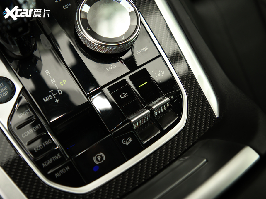 2020RX6 xDrive40i  M\b