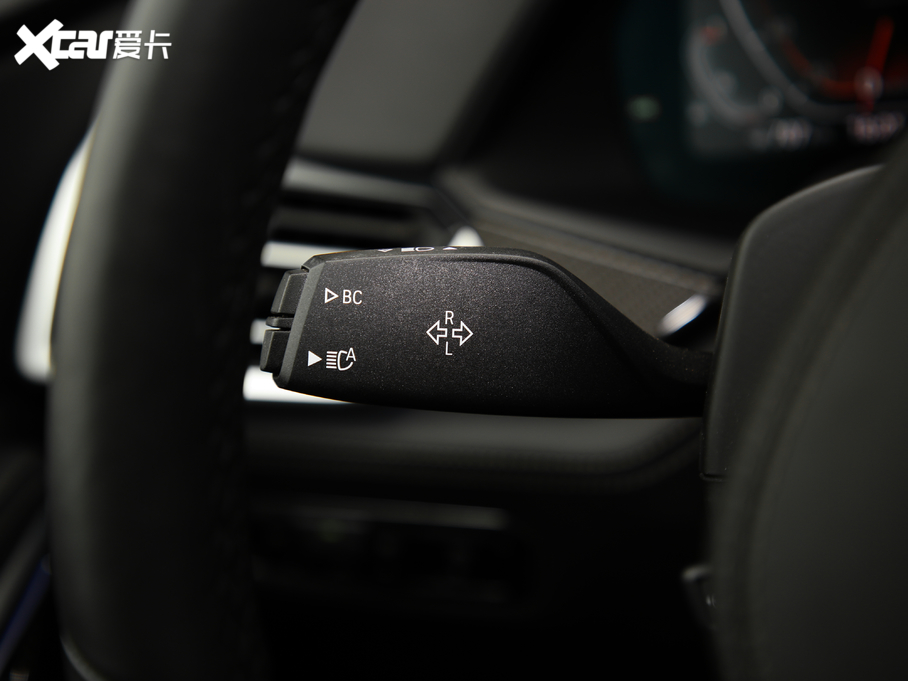 2020RX6 xDrive40i  M\(yn)(dng)b