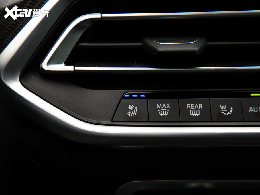 2020RX6 xDrive40i  M\b