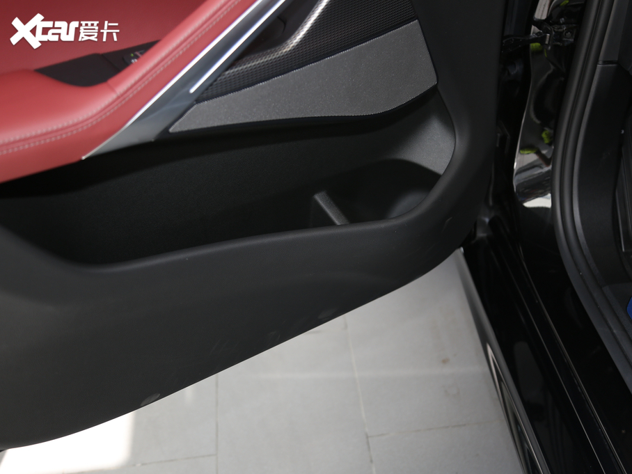 2020RX6 xDrive40i M\b