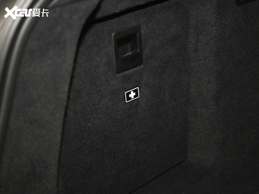 2020RX6 xDrive40i M\b