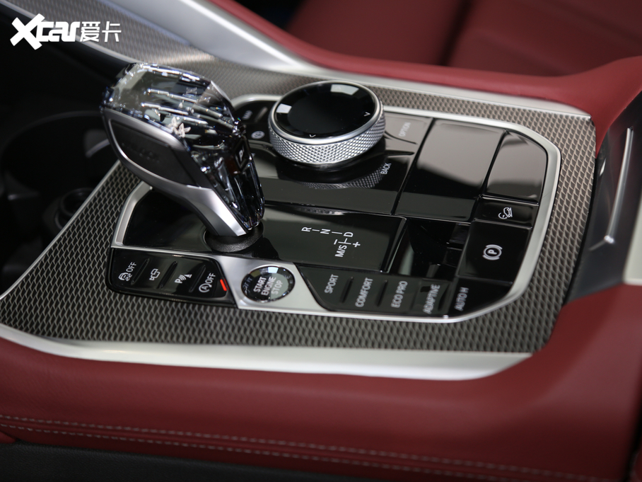 2020RX6 xDrive40i M\b