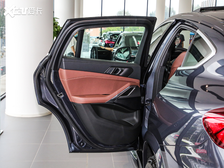 2020RX6 xDrive30i M\b