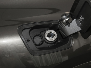 2020xDrive40i  M\b ^