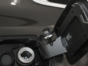 2020xDrive40i  M\b ^