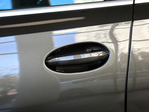 2020xDrive40i  M\b ^