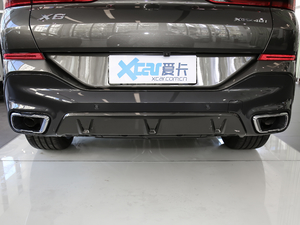 2020xDrive40i  M\b ^