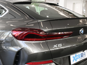 2020xDrive40i  M\b ^