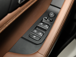 2020xDrive40i  M\b п؅^