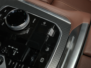 2020xDrive40i  M\b п؅^