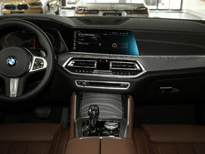 2020xDrive40i  M\b п؅^