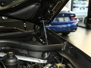 2020xDrive40i  M\(yn)b 