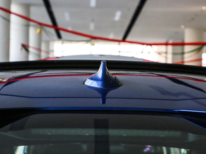 2020xDrive40i  M\b ^