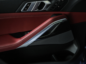 2020xDrive40i  M\b g