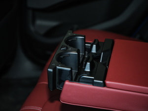 2020xDrive40i  M\b g