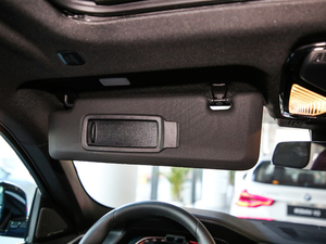 2020xDrive40i  M\b g