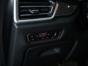 2020xDrive40i  M\b п؅^