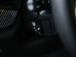 2020xDrive40i  M\b п؅^