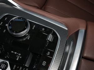 2020xDrive40i M\b п؅^